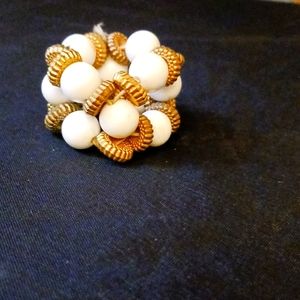 60s vintage white and gold ring/hair tie